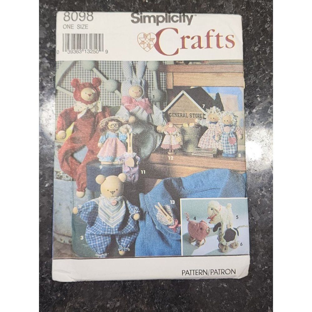 Simplicity Crafts Sewing Pattern, Uncut #8098